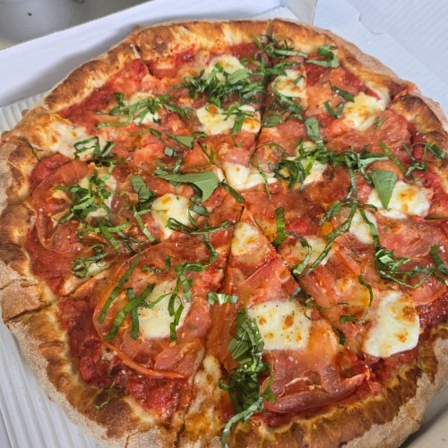 Pizza Place Close to Me: A Guide to Finding Ferlito’s Pizzeria Location & Ordering